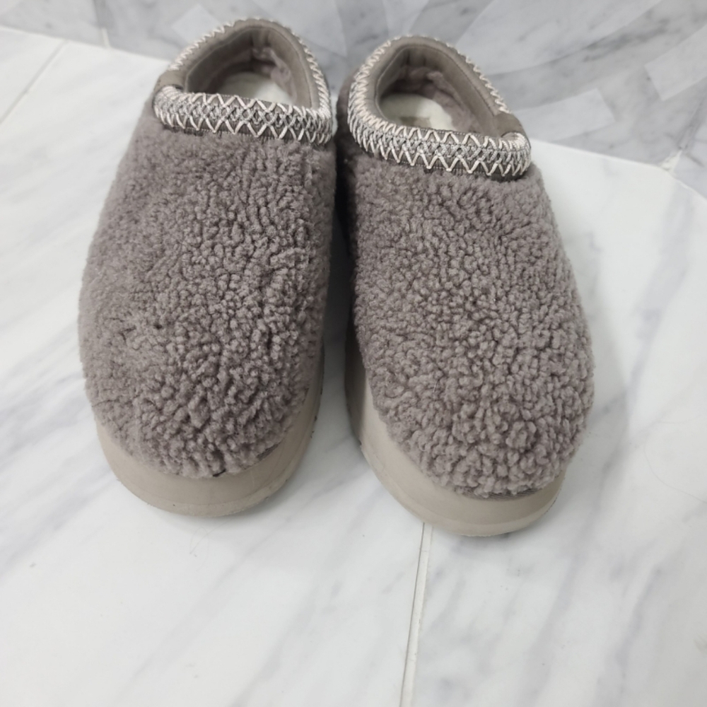Ugg Tazz Maxy Curly Size 8 - Picture 4 of 7